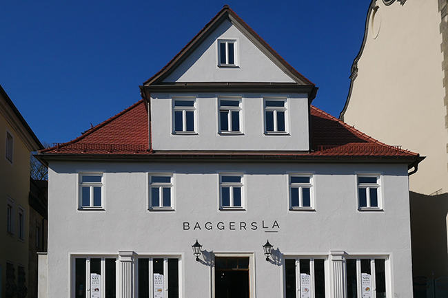 Gebäude mit dem Schriftzug BaggersLa