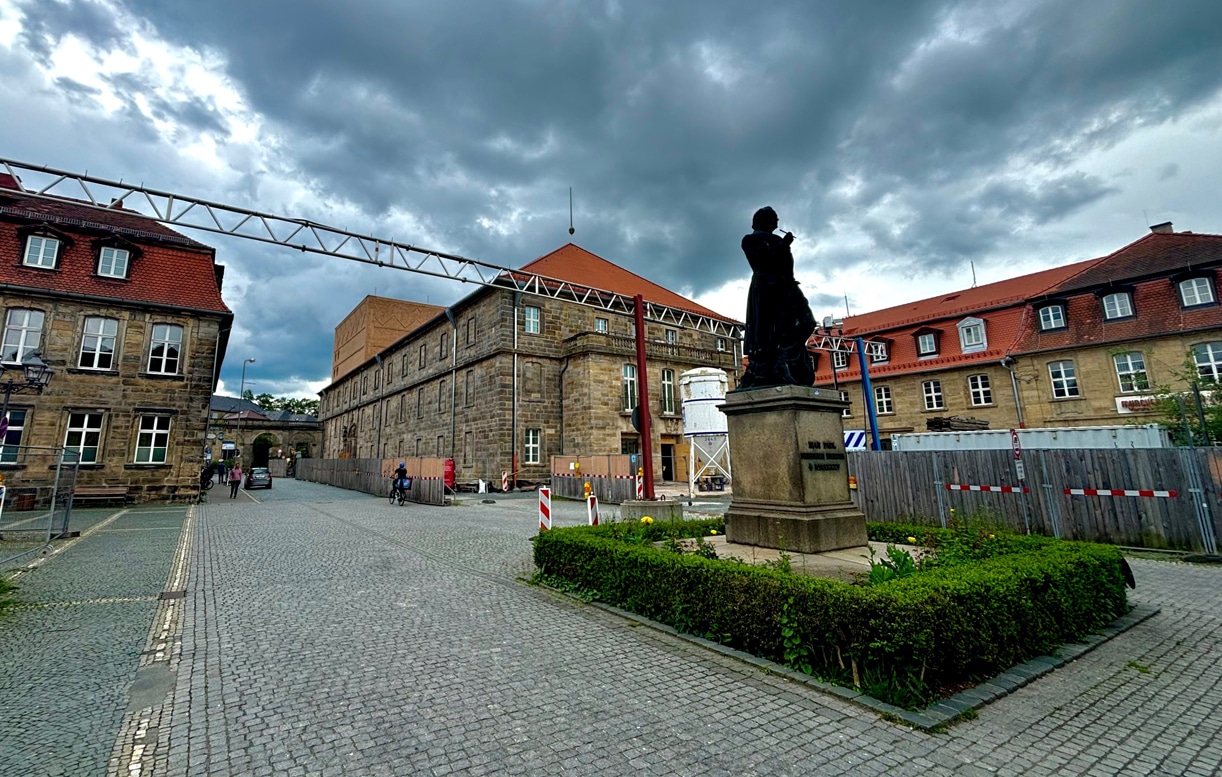 Blick auf die Baustelle des Friedrichsforums. | Foto: Stadt Bayreuth