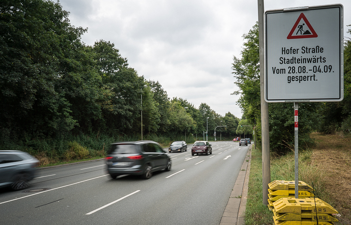 Baustellenschild an der Hofer Straße. | Foto: Eric Waha