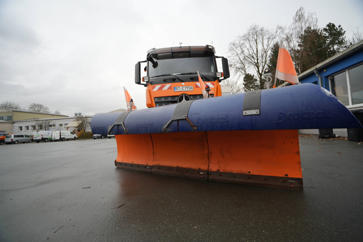 Ein Räumfahrzeug des Stadtbauhofs.